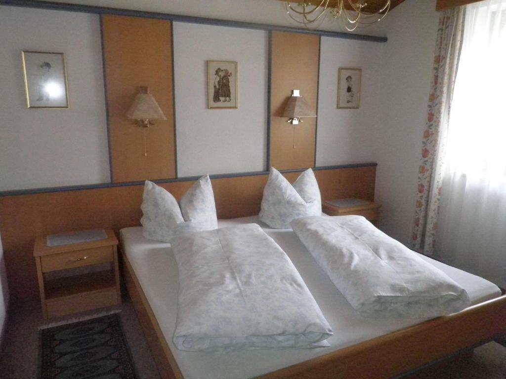 Haus Drescher Apartment Obsteig Ruang foto