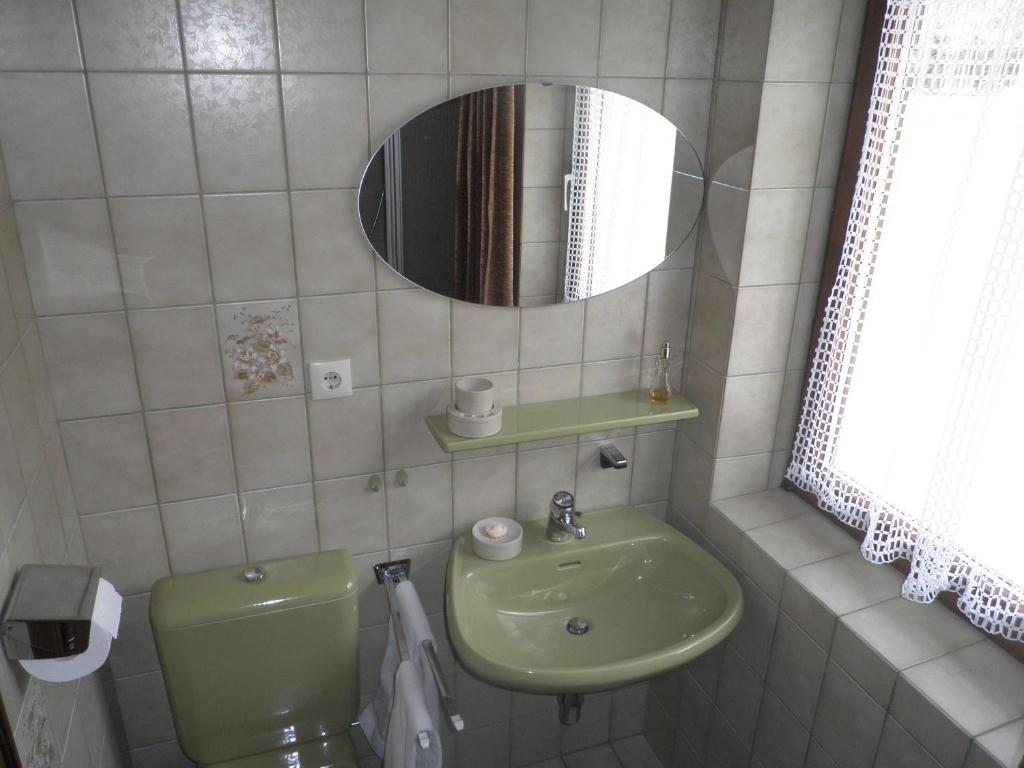 Haus Drescher Apartment Obsteig Ruang foto